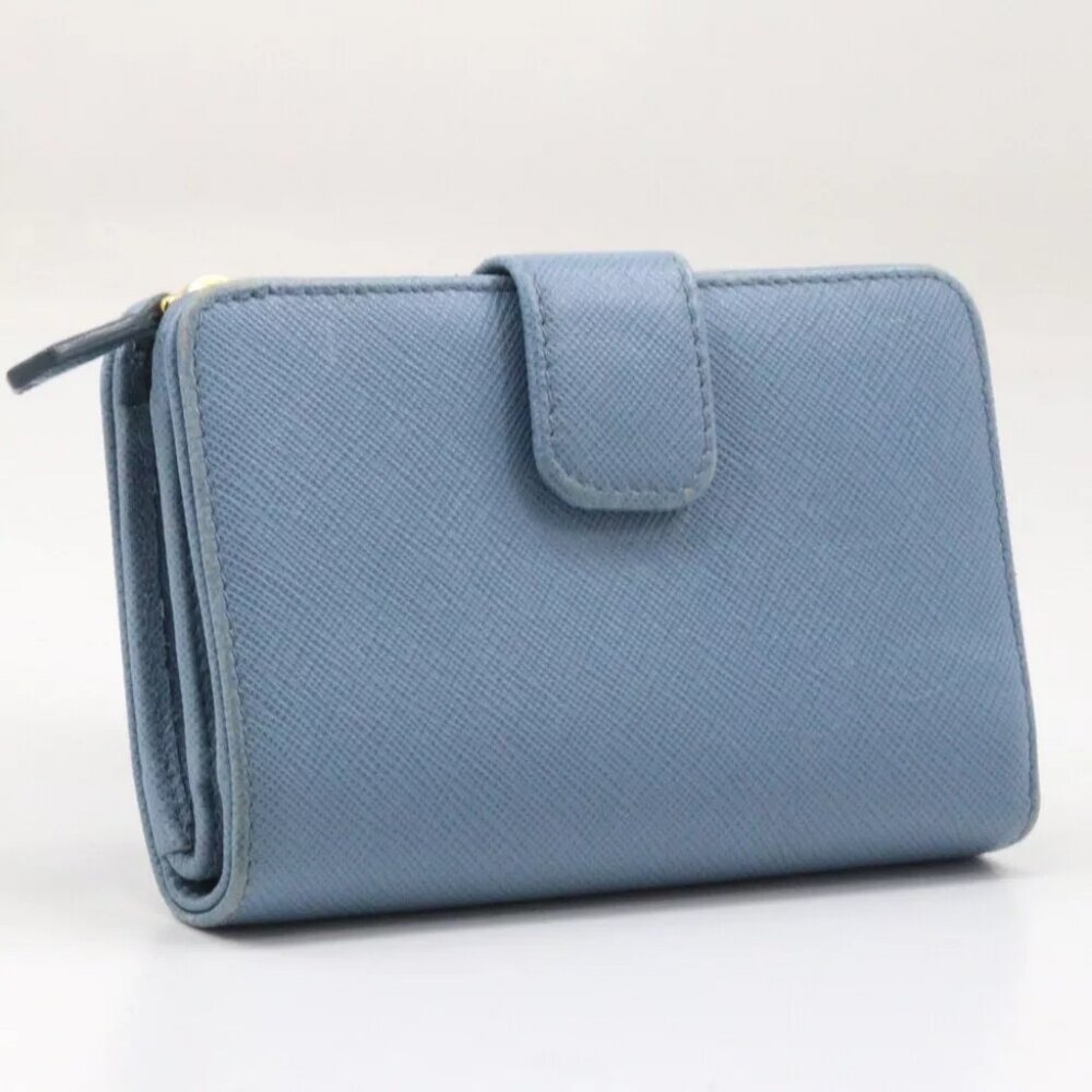 PRADA Bi-Fold Wallet ASTRALE light blue Safiano Women - Picture 10 of 10